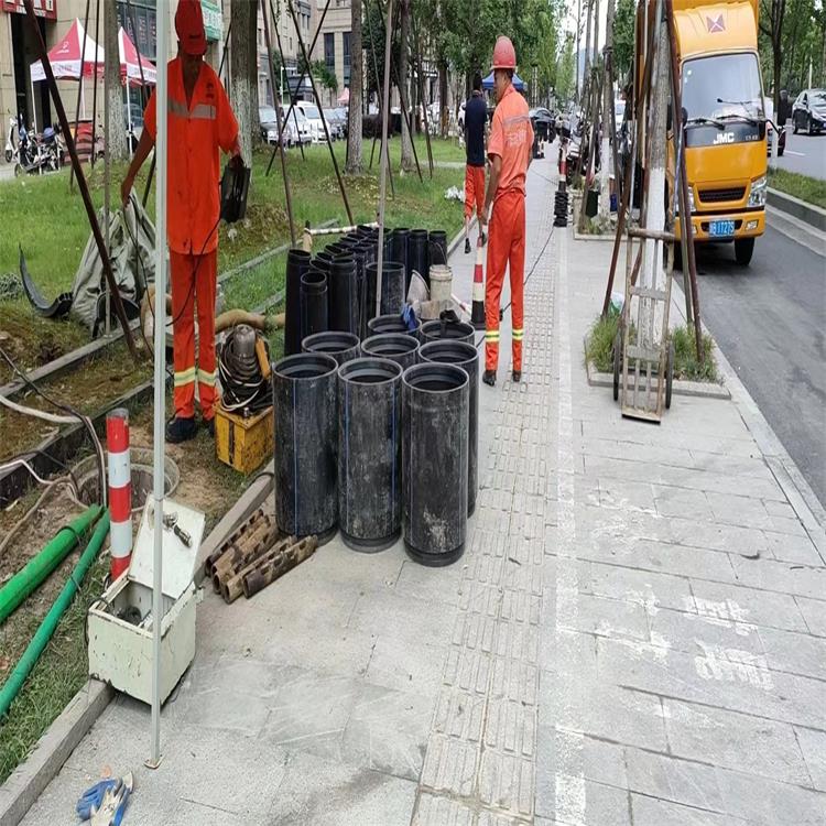 吉隆管道短管置换修复